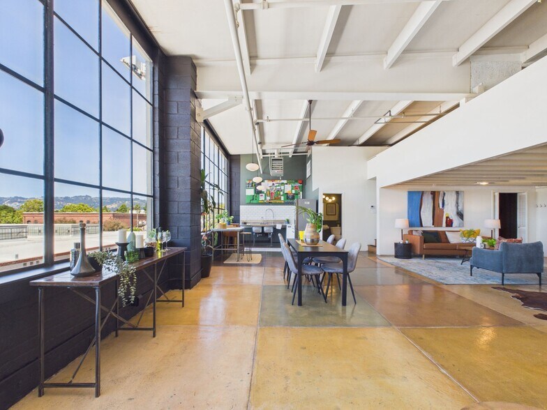 More Photos Of 4053 Harlan St, Emeryville Apartments For Sale