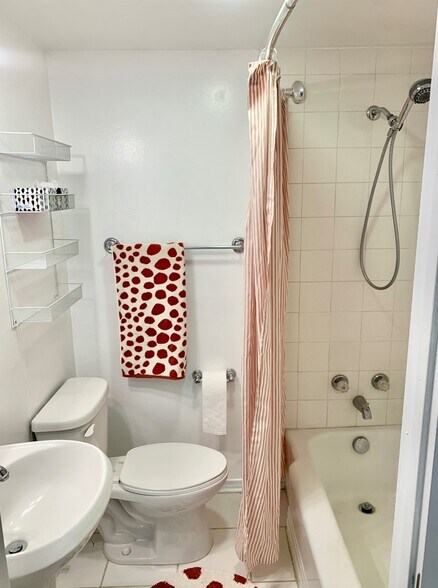 More Photos Of 1320 Saint Paul St, Denver Apartments For Sale