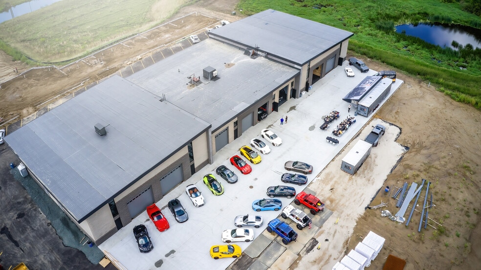 More Photos Of 5000 Odessa NE ave, Saint Michael Self Storage For Sale