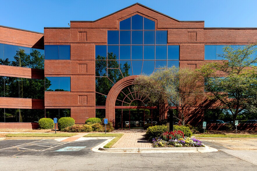 More Photos Of 1090 Northchase Pky SE, Marietta Loft Creative Space For Sale