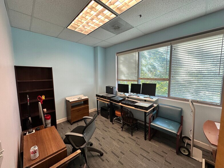 More Photos Of 200 Jose Figueres Ave, San Jose Medical For Sale