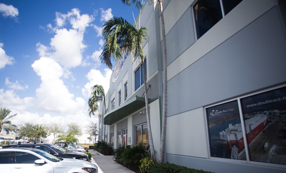 More Photos Of 2005-2185 NW 115th Ave, Miami Manufacturing For Lease