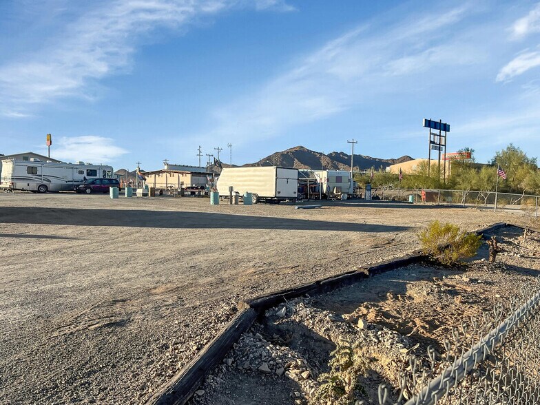 More Photos Of 1230 Main St, Quartzsite Trailer Camper Park For Sale
