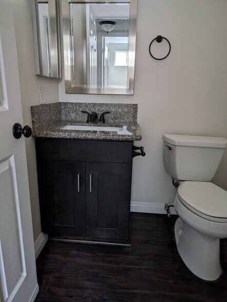 More Photos Of 16015 Halldale Ave, Gardena Multifamily For Sale