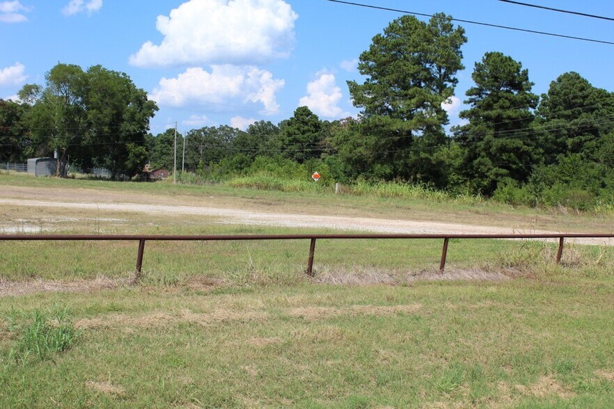 More Photos Of 10252 US 82, De Kalb Land For Sale