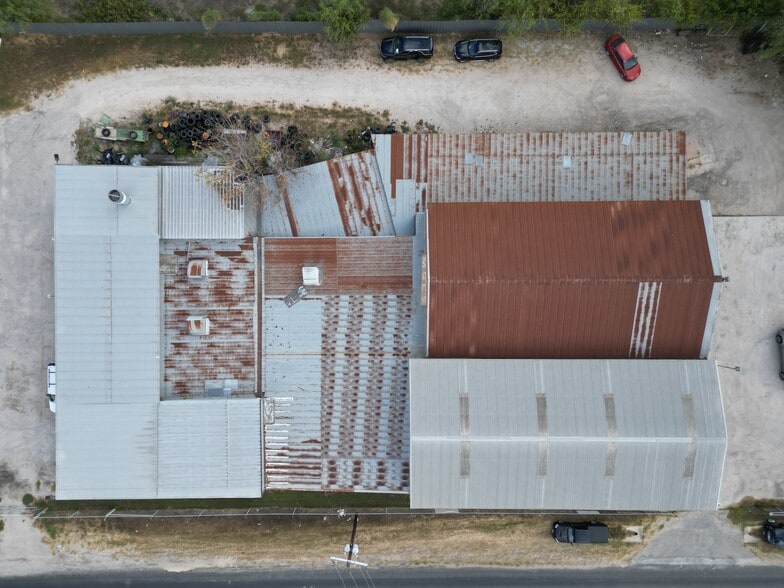 More Photos Of 11390 Old Corpus Christi, San Antonio Service For Sale