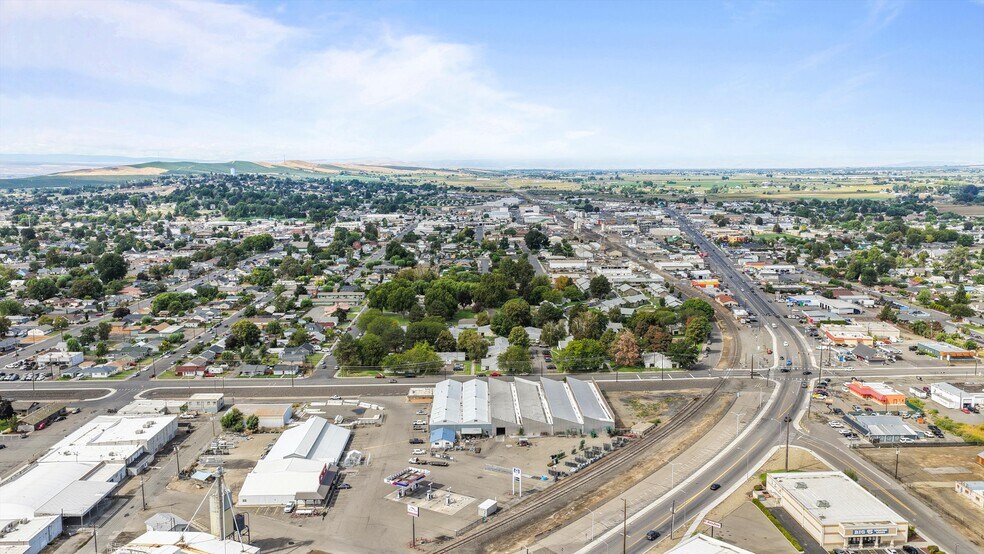 More Photos Of 1722 Morgan Rd, Sunnyside Warehouse For Sale