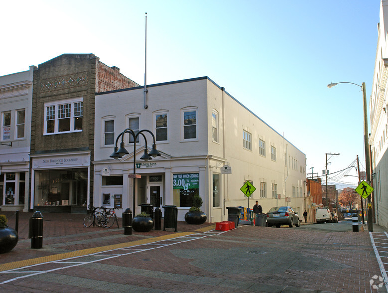 Primary Photo Of 400 E Main St, Charlottesville Office For Lease