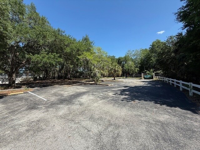 More Photos Of 3751 Nova Rd, Port Orange Unknown For Lease