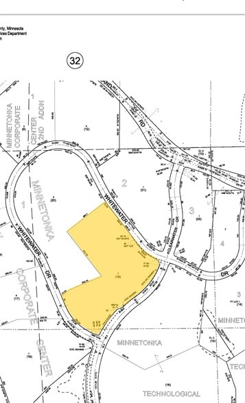 More Photos Of 5900-5950 Clearwater Dr, Minnetonka Research And Development For Lease