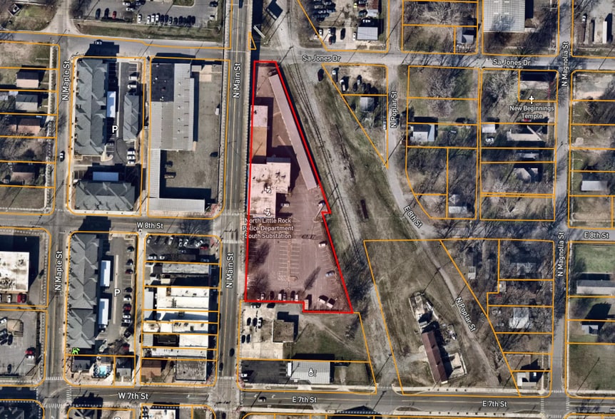 More Photos Of 800 Main St, North Little Rock Office For Sale