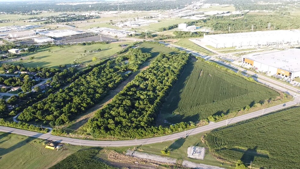 More Photos Of 5810 Oak Grove Rd, Fort Worth Land For Sale