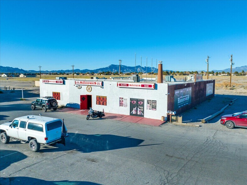 More Photos Of 1700 S Pahrump Valley Blvd, Pahrump Storefront For Sale