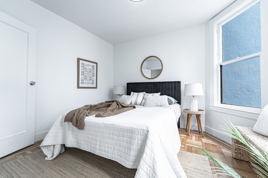 More Photos Of 1538 Thomas Ave, San Francisco Apartments For Sale