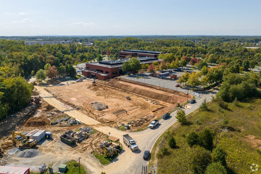 More Photos Of 20300 Seneca Meadows Pky, Germantown Unknown For Lease