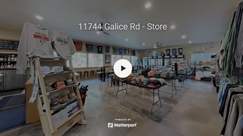 More Photos Of 11744 Galice Rd, Merlin Hotel For Sale
