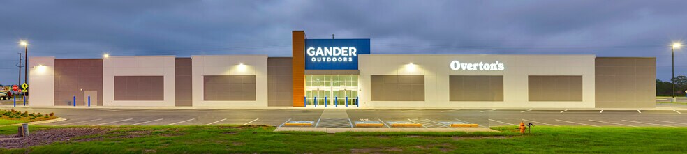 More Photos Of 2314 N Frontage Rd, Breaux Bridge Freestanding For Lease