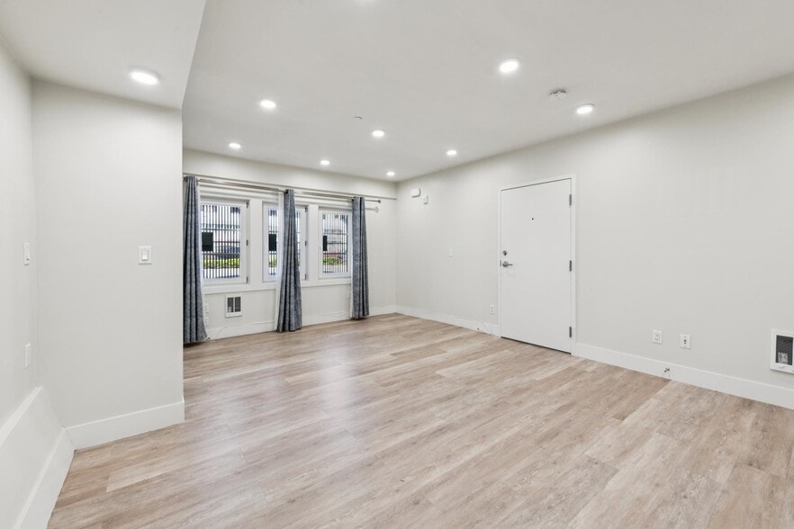 More Photos Of 2539-2541 Lombard St, San Francisco Apartments For Sale