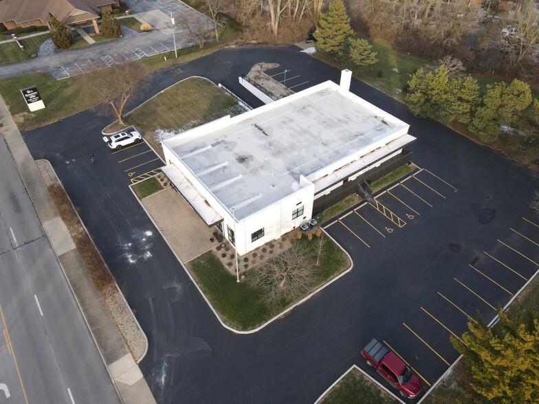 More Photos Of 1922 S Smithville Rd, Dayton Freestanding For Sale