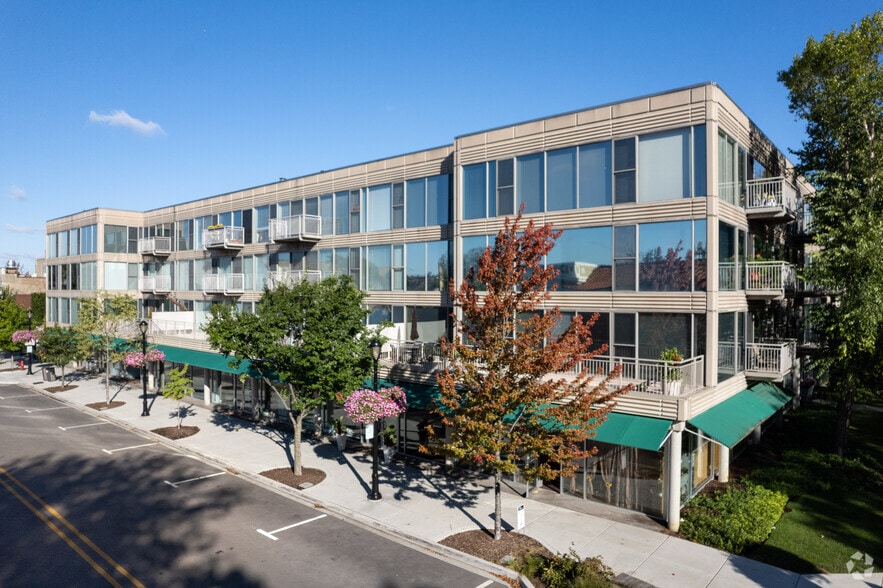 More Photos Of 1100 Central Ave, Wilmette Apartments For Lease