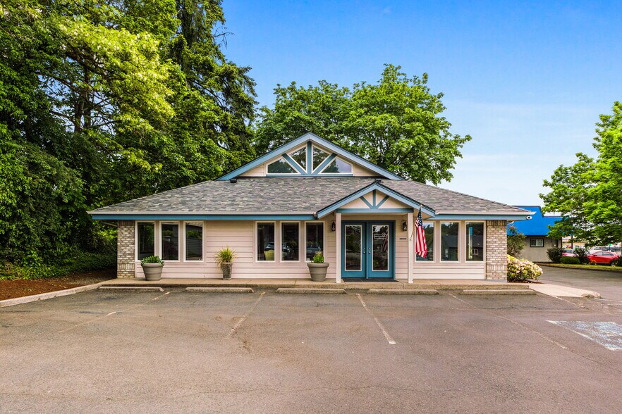 Primary Photo Of 3265 Liberty Rd S, Salem Office For Sale