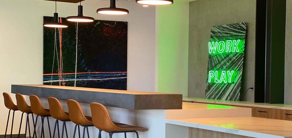 More Photos Of 1888 Rosecrans Ave, Manhattan Beach Office For Lease