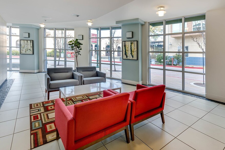 More Photos Of 700 University Ave, Berkeley Multifamily For Sale