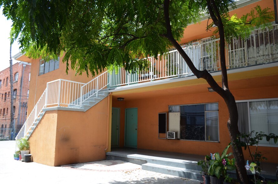 More Photos Of 749 S Berendo St, Los Angeles Apartments For Sale