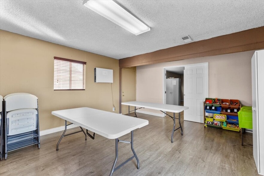 More Photos Of 11385 Cedar Ave, Bloomington Religious Facility For Sale