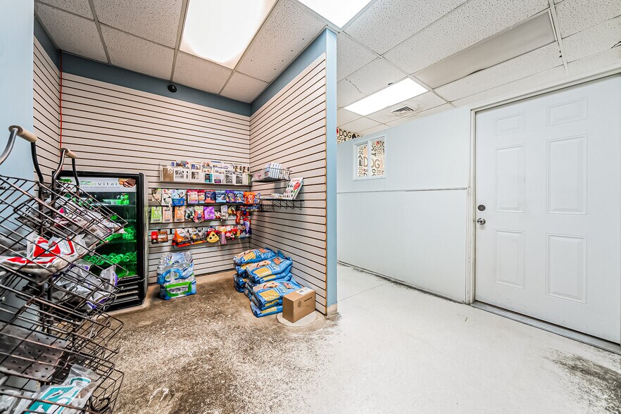 More Photos Of 3525 Warren Rd, Cleveland Storefront For Sale