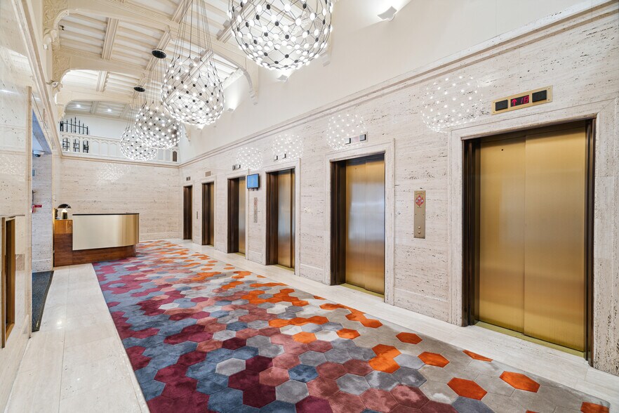 More Photos Of 230 S Broad St, Philadelphia Office For Lease