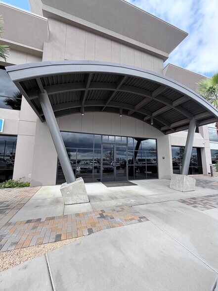 More Photos Of 1360 N Bullard Ave, Goodyear Office For Lease