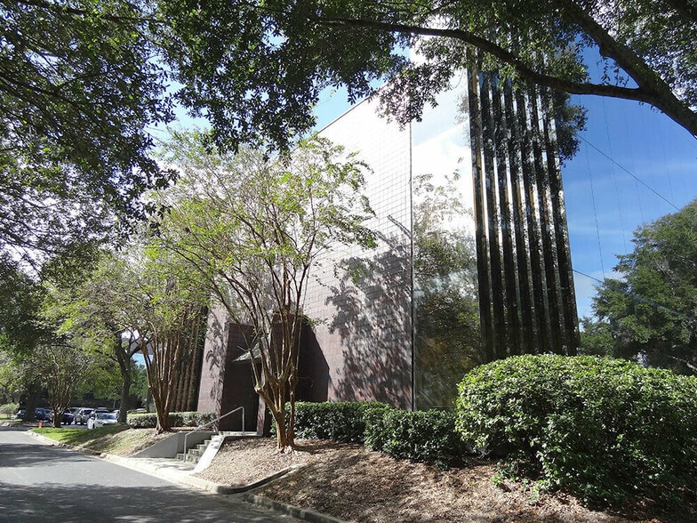 More Photos Of 6621 Southpoint Dr N, Jacksonville Office For Lease