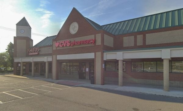Primary Photo Of 42433 Ford Rd, Canton Township Storefront For Lease
