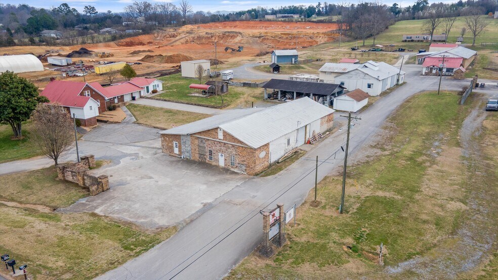 More Photos Of , Maryville Unknown For Sale