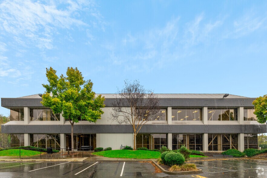 More Photos Of 225 Lennon Ln, Walnut Creek Office For Sale