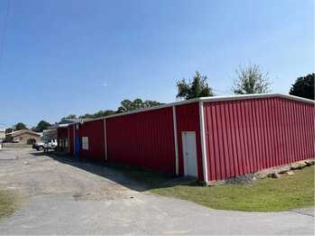 More Photos Of 332 Highway 64 E, Conway Light Distribution For Sale