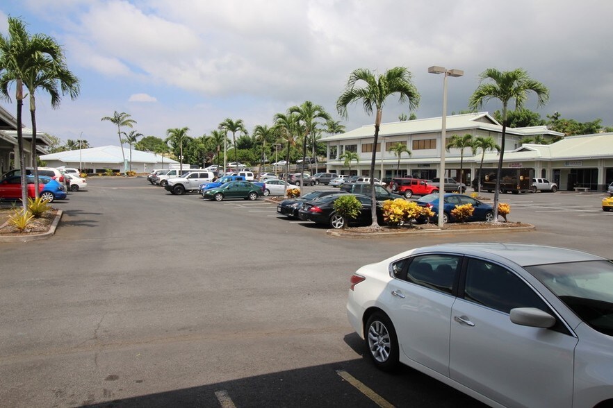 More Photos Of 75-5660 Kopiko St, Kailua Kona Freestanding For Lease