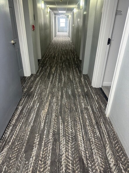 More Photos Of 1018 Fir St, Carlin Hotel For Sale