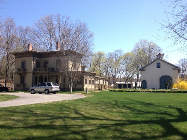 More Photos Of 18 N Main St, Sherborn Office For Lease