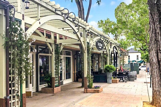 More Photos Of 310 Main St, Pleasanton Restaurant For Lease