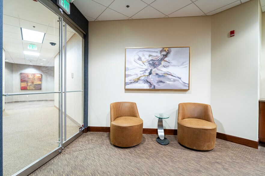 More Photos Of 7230 Lee Deforest Dr, Columbia Office For Lease