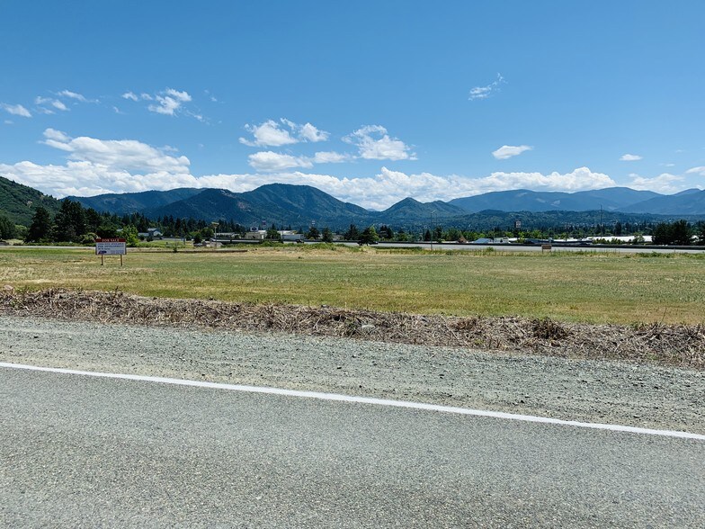 More Photos Of 2100 Scoville Rd, Grants Pass Land For Sale