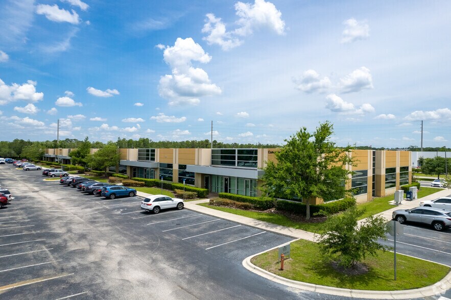 More Photos Of 10967 Lake Underhill Rd, Orlando Office For Lease