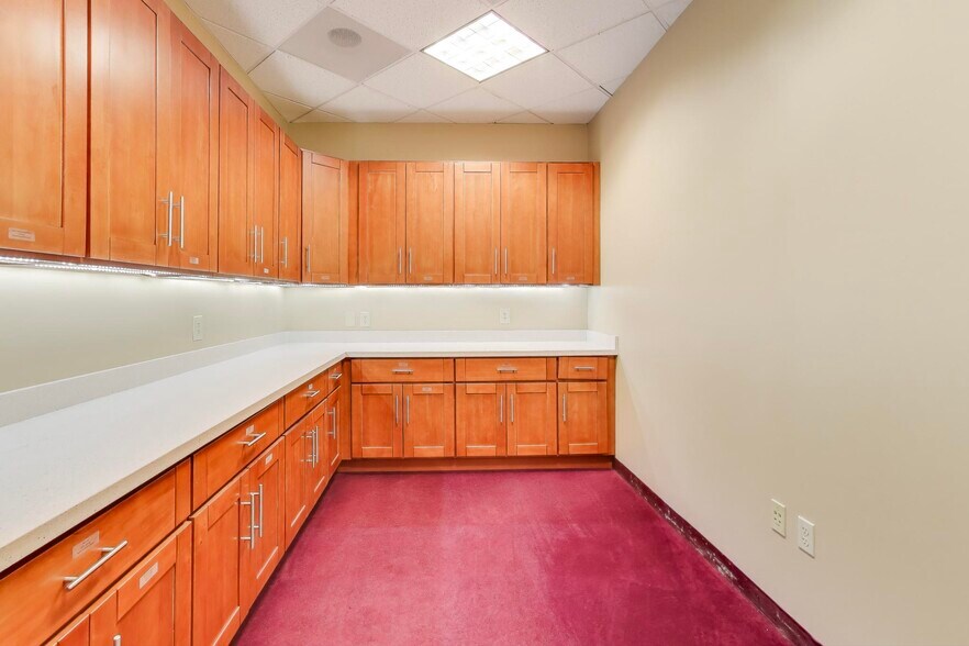 More Photos Of 785 Ygnacio Valley Rd, Walnut Creek Office For Sale