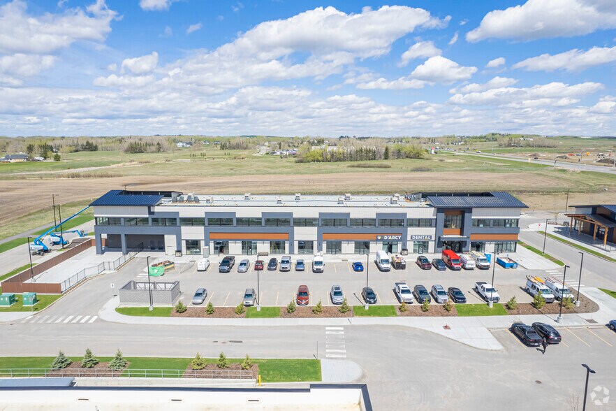 More Photos Of 258 Northridge Drive Okotoks, Okotoks Storefront Retail Office For Lease