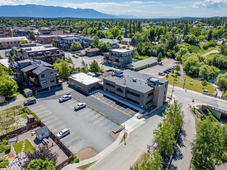 More Photos Of 100 2nd St E, Whitefish Office For Sale