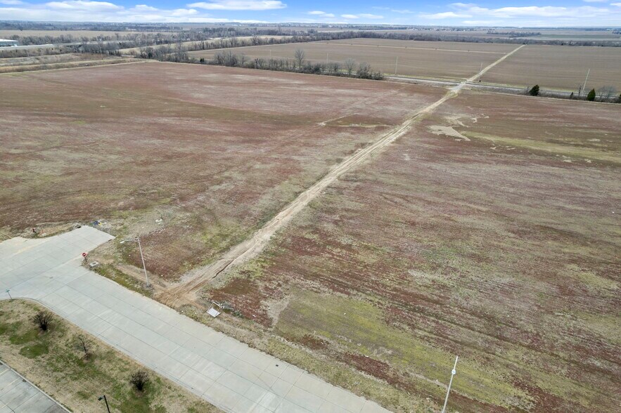 More Photos Of Cinema, Sikeston Land For Sale