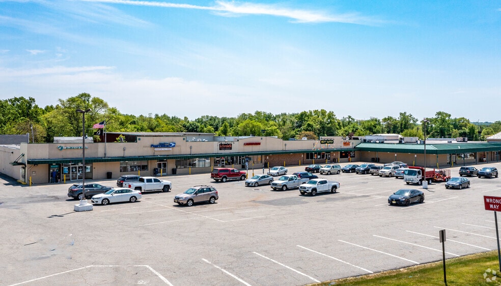 Primary Photo Of 350 N Main St, Wharton Unknown For Lease