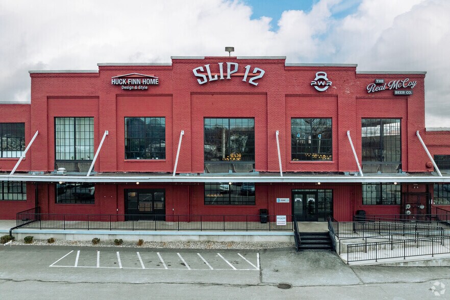 More Photos Of 19 Erie Blvd, Albany Apartments For Lease